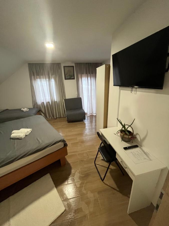 Rooms Balkovec Dragatuš 外观 照片